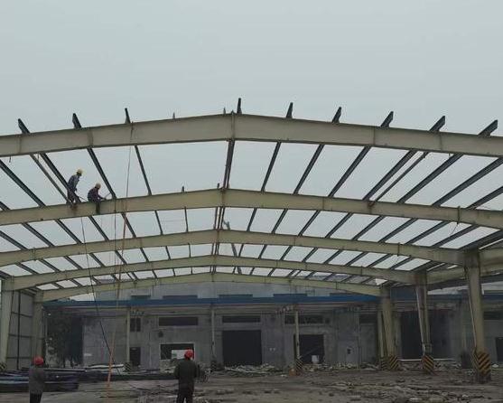 建筑材料与钢结构施工有着密切关系