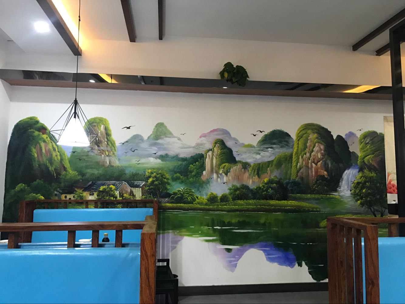 湖南餐厅墙面彩绘