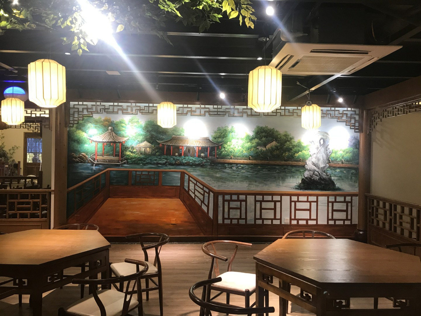 长沙餐厅复古墙绘装饰