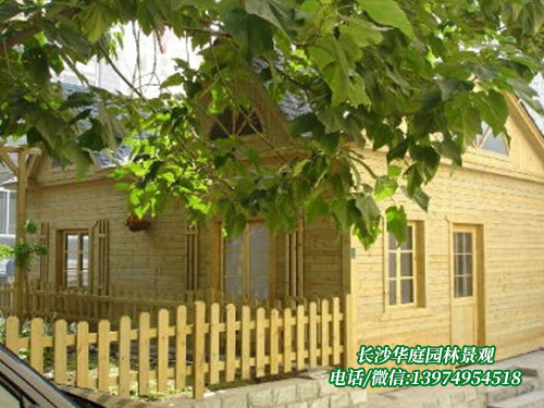 防腐木木屋