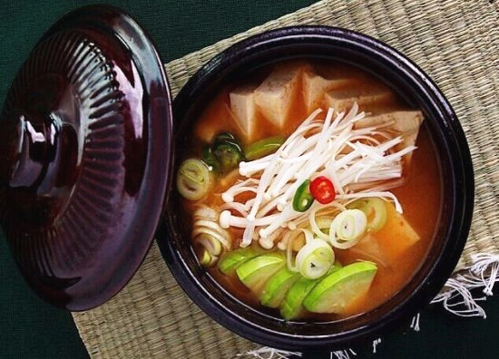 正宗韩式大酱汤做法,大酱汤这么做竟然能预防癌