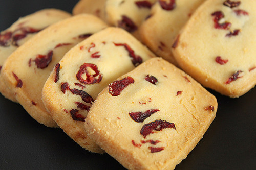 蔓越莓曲奇的做法,蔓越莓曲奇饼干怎么做好吃