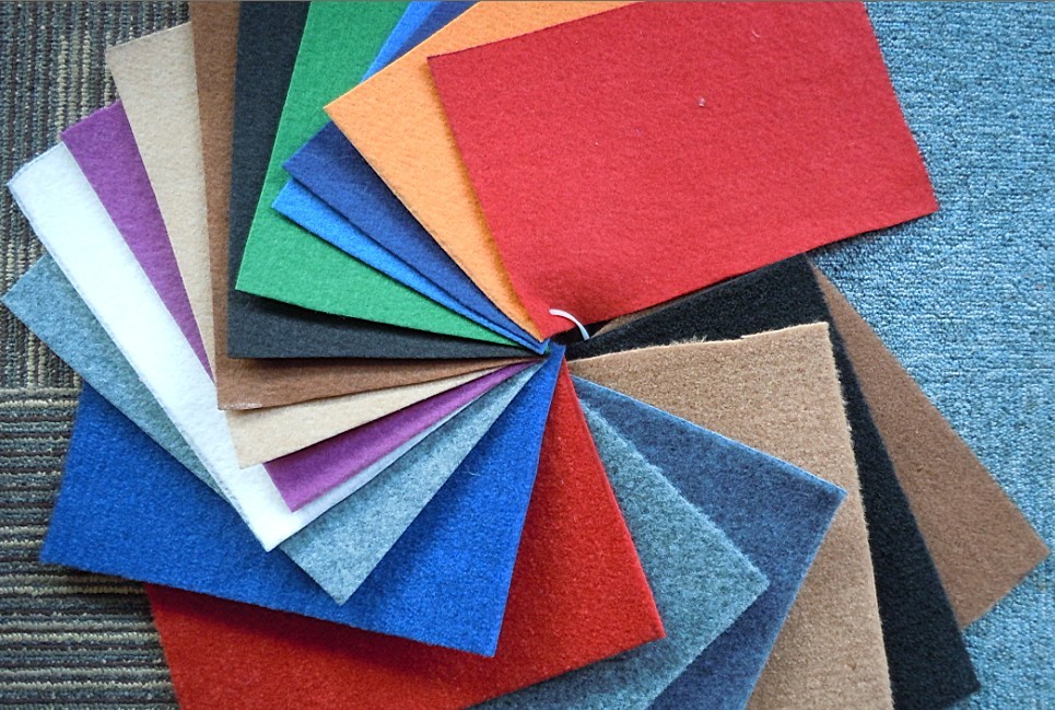 拉绒地毯展览地毯根据上胶类型分为