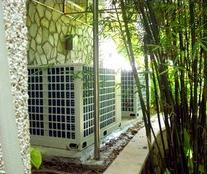 荆州热水工程_影响空气能热水器发展的两大制约因素