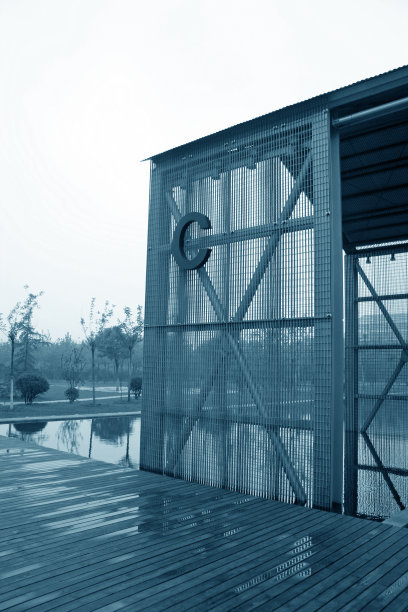 铝艺护栏的特性和质量安装事项简单介绍