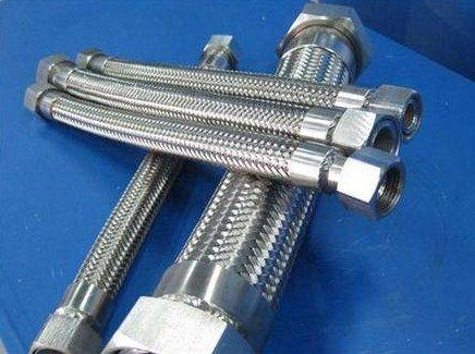 不锈钢金属软管厂家教你如何确定金属软管的长度？