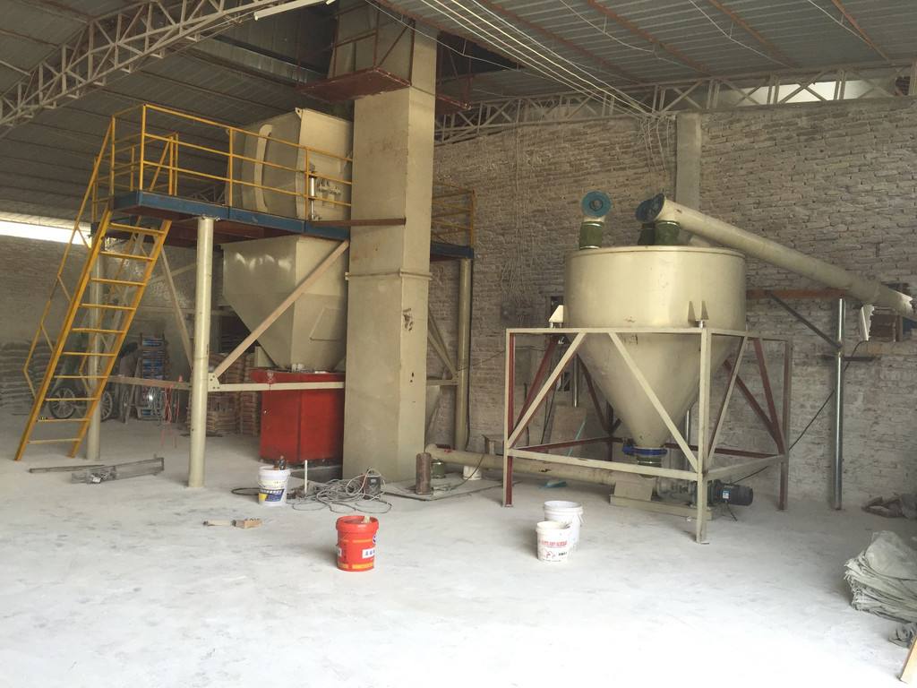 干粉砂浆设备生产线中的包装系统--山东源泰干粉砂浆设备厂家