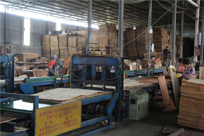 桂林建筑模板厂家价格实在品质保证