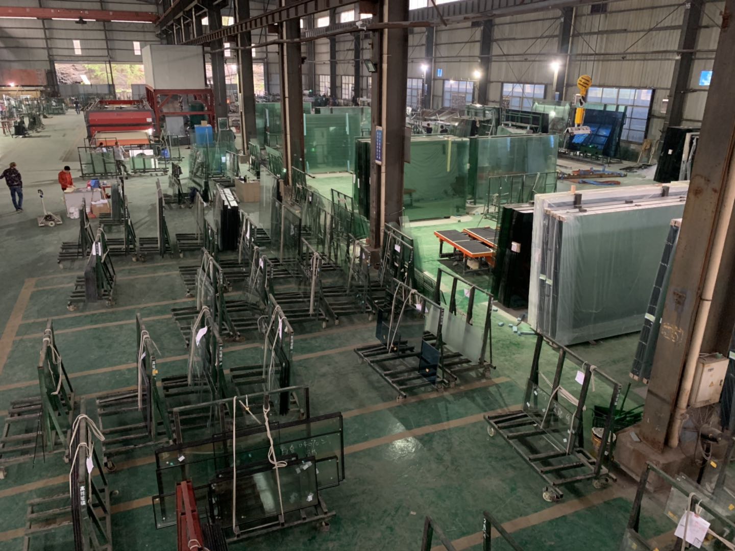 柳州中空玻璃厂家浅析环境温、压差对中空玻璃承载性能的影响