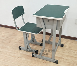 單人鋼質課桌椅