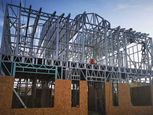 分析兰州钢结构屋面施工的步骤