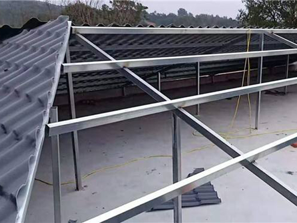 钢结构屋面板的安装介绍