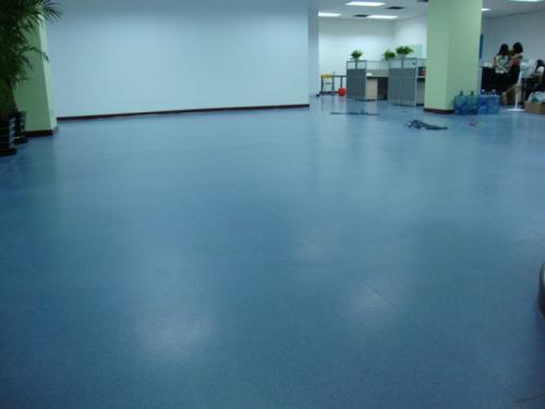 PVC地板装修,pvc塑胶地板厂家,PVC塑胶地板装修的流程