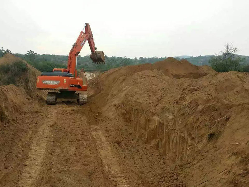 大型土石方工程