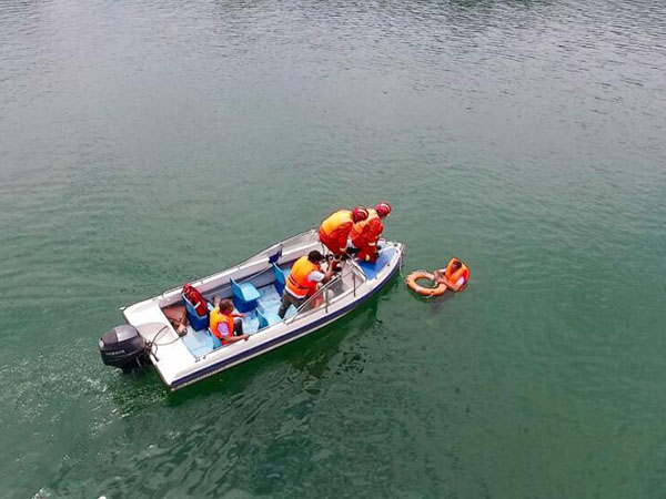 西北潜水积极参与水上救援工作
