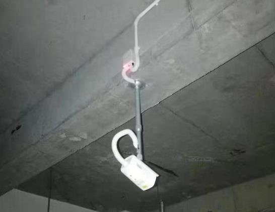 甘南合作中央幸福城地下車庫視頻監控安裝項目