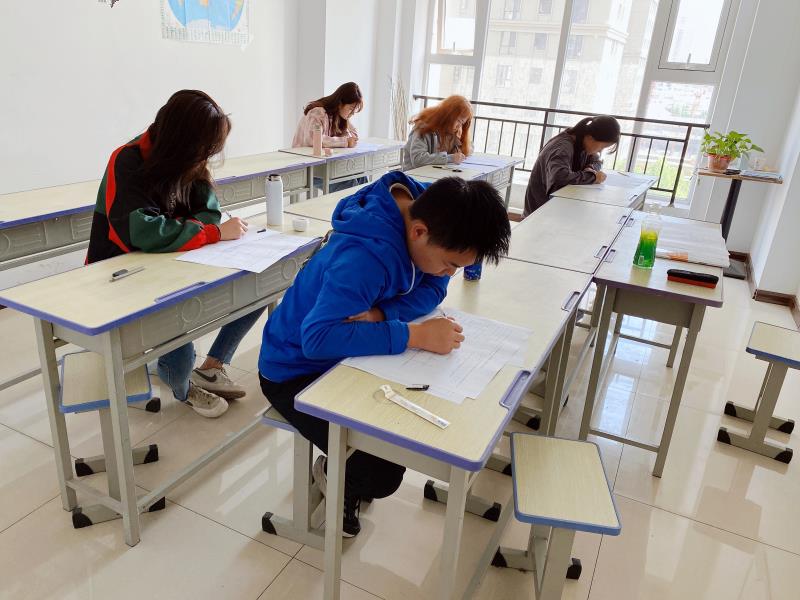 兰州全日制高考复读学校