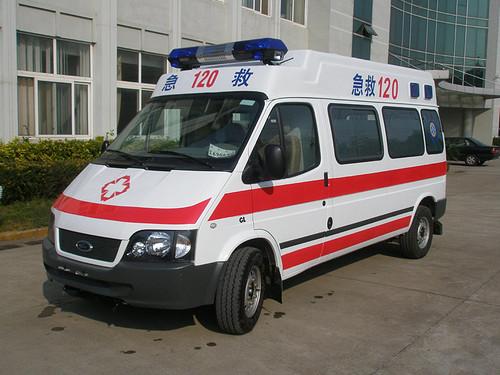 救护车厂家为你讲解：重庆市委书记、市长组织指挥公交车坠江事故救援处置工作