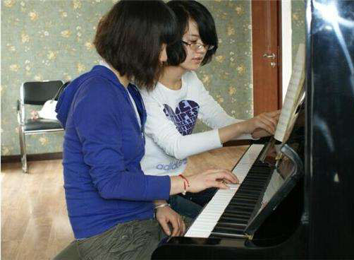 云南钢琴培训介绍为什么要让孩子们多看琴谱