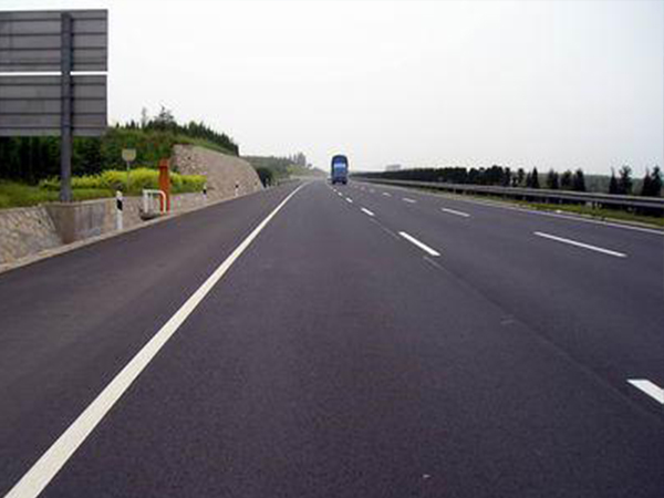 改性沥青路面