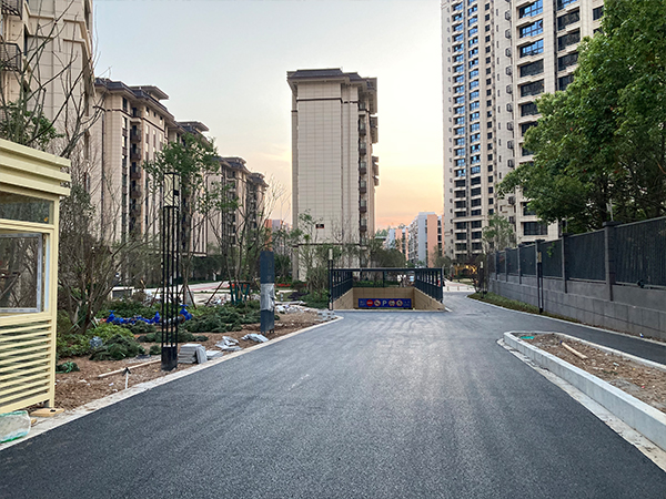 广元小区路面沥青摊铺