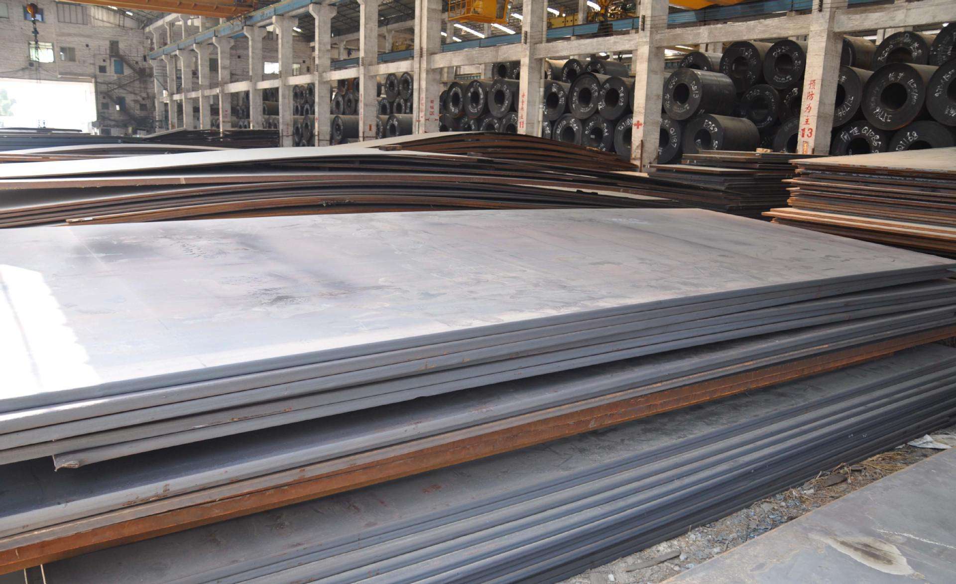 贵阳不锈钢板批发商讲解不锈钢热轧板是如何生产出来的