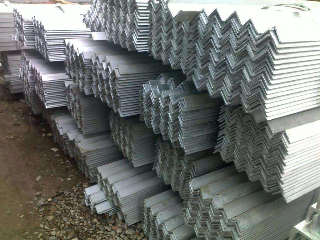 贵州镀锌角钢批发商解析镀锌角钢都有那些特点和用途