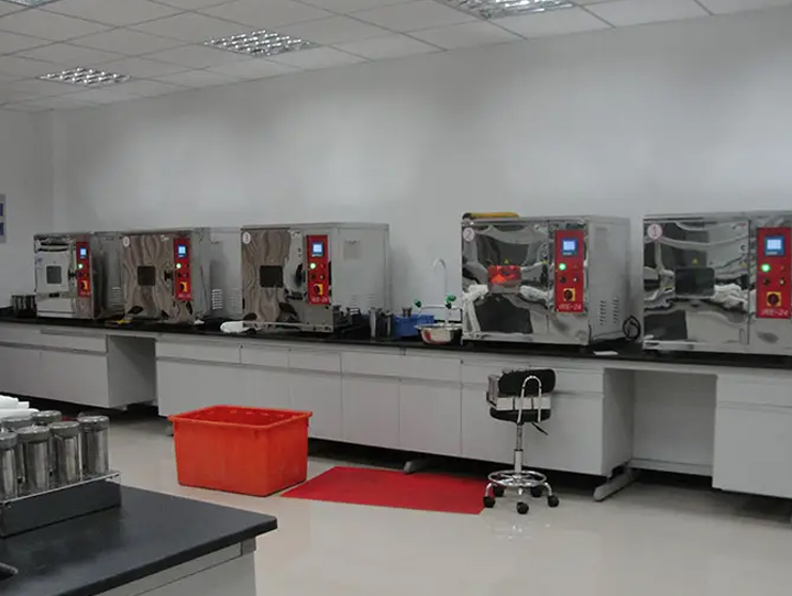 贵州实验室装修向您介绍：实验室净化工程的要点和注意事项