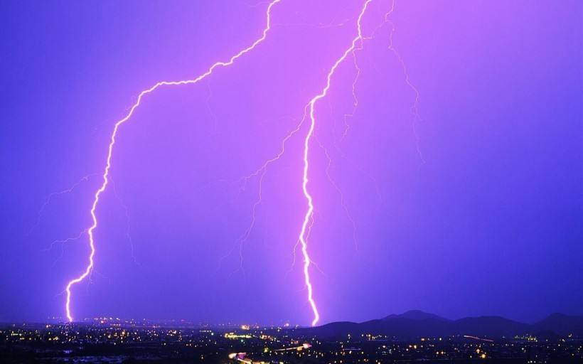 雷雨天危险多 家电防雷的相关注意事项