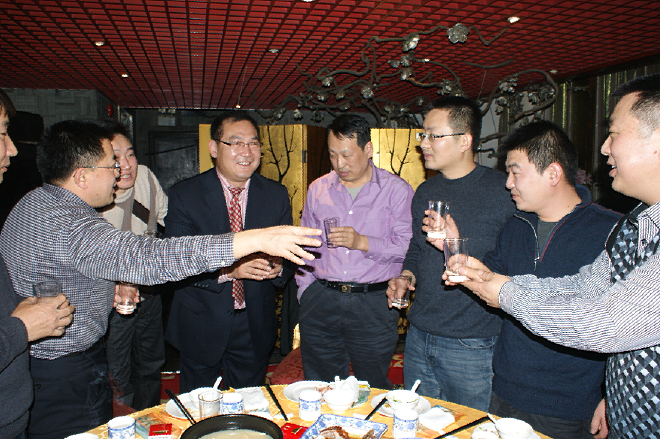 上海汉舞唐歌酒业发展有限公司