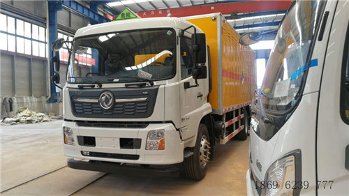 喜讯:新标准国六10吨东风天锦火工品运输车出库了！