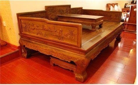 北京红木家具回收公司教您精品红木家具的选择方法
