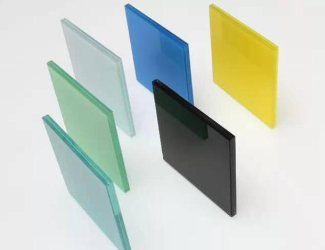 兴安盟贺晨玻璃城 专业定制钢化玻璃 夹胶玻璃 各种民用玻璃