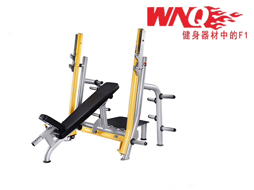 F1-A679上斜舉重床