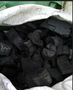 山东济南果木炭生产厂家告诉你户外烧烤用果木炭和机制炭哪个好