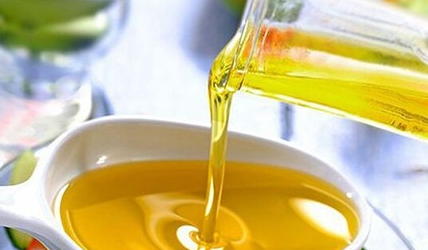 怎么判断食用油是否掺了水？动物油熬油设备厂家分享两个方法