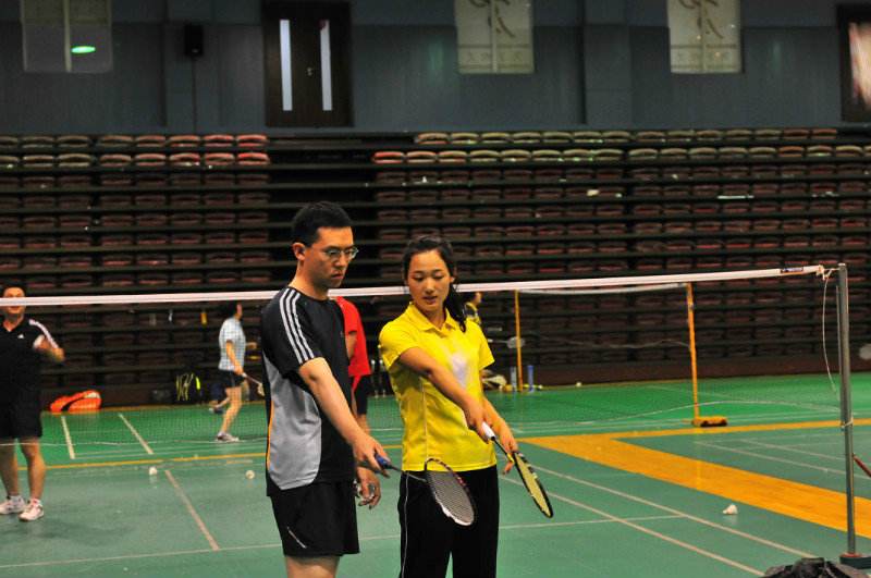 在北京羽毛球训练馆训练的正确方式有哪些
