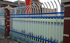 沈阳锌钢护栏批发厂家分享如何分辨锌钢护栏的质量好坏
