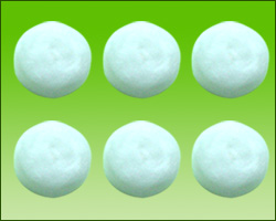 河南华裕公司专业生产医用棉球质量好，销量广，价格最低