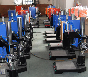 超声波塑胶焊接机供应首选惠州超声波塑焊机厂家