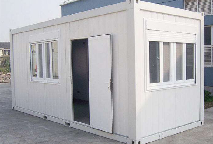 沈阳集装箱为您解析轻钢结构房屋对地基有什么要求？