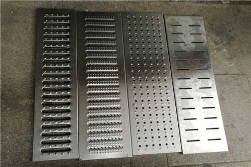内蒙古/呼和浩特关于不锈钢盖板的不锈钢材质的介绍