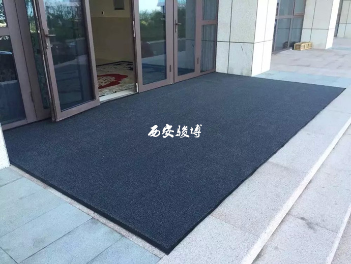 买吸水性好的地垫就来西安骏博纯棉吸水、吸油、防尘防滑地毯型地垫
