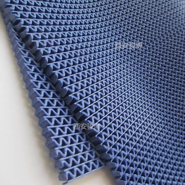 陕西镂空疏水型塑料防滑地垫   耐磨PVC防滑S纹地垫