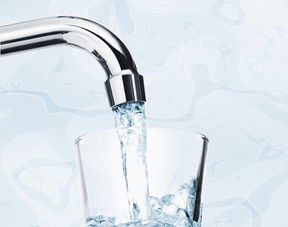 净水处理设备的关键是材质