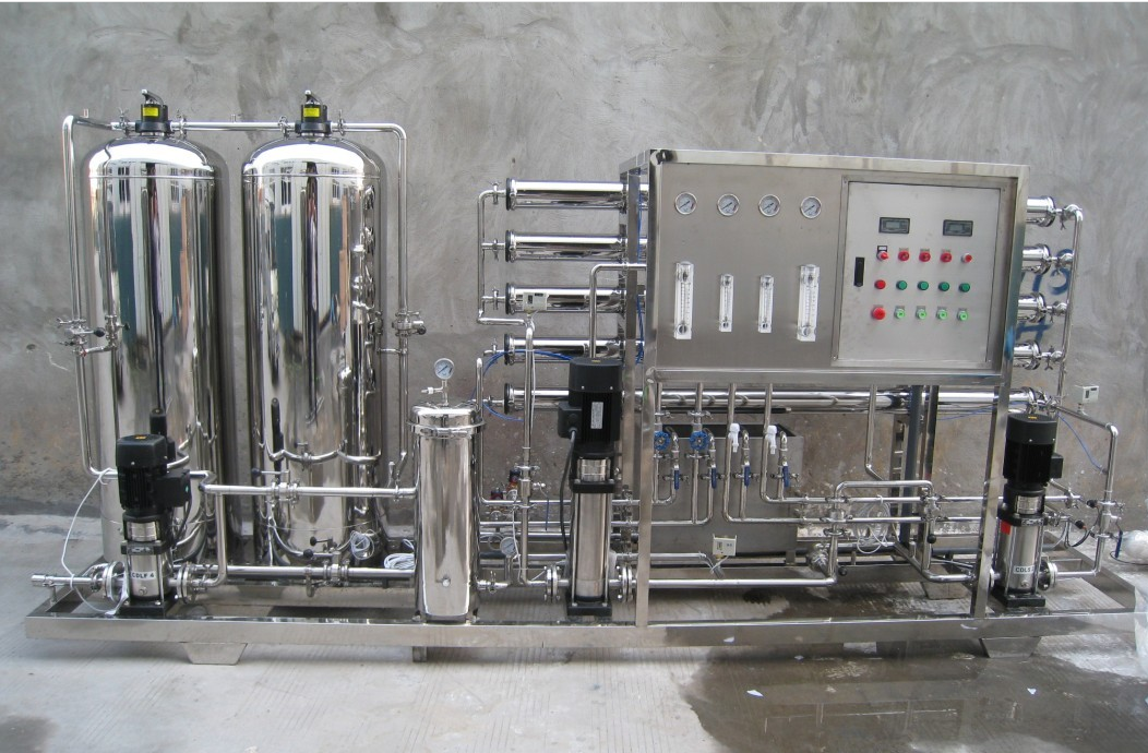 ​反浸透系统是整个净水处理设备系统的核心部件