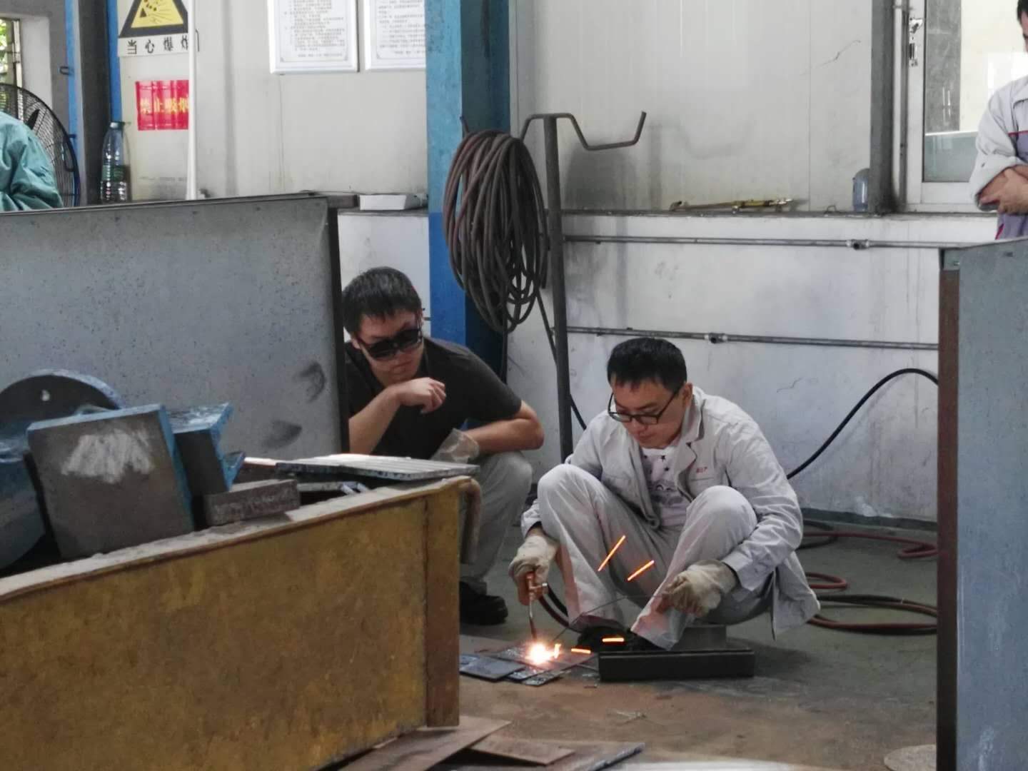 电焊工职业病预防常识