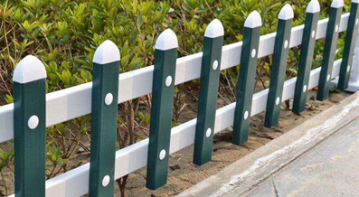 湖州/宁波PVC护栏是90年代初发展起来的护栏系列