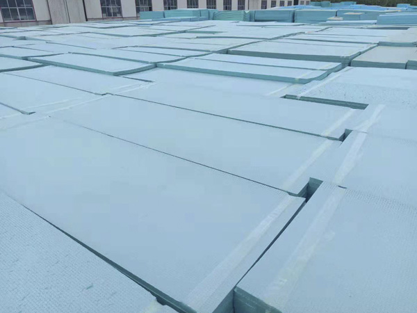 怎样减少屋面xps保温挤塑板铺设损耗?施工时要注意哪些铺设要点?