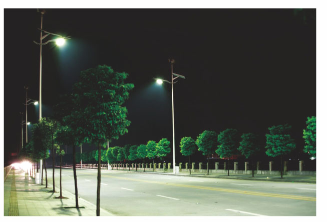 云南昆明太阳能led灯之LED高效节能路灯的优点